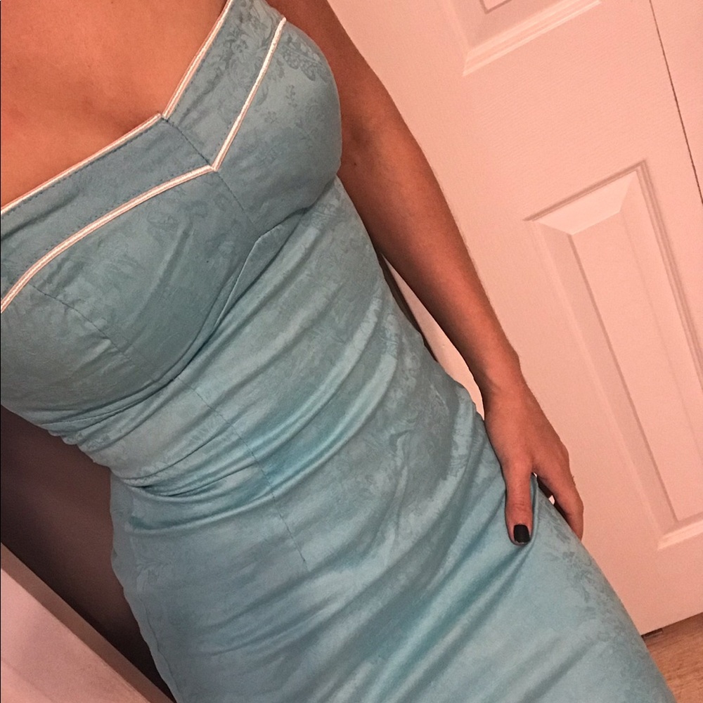 Very beautiful turquoise/aqua dress